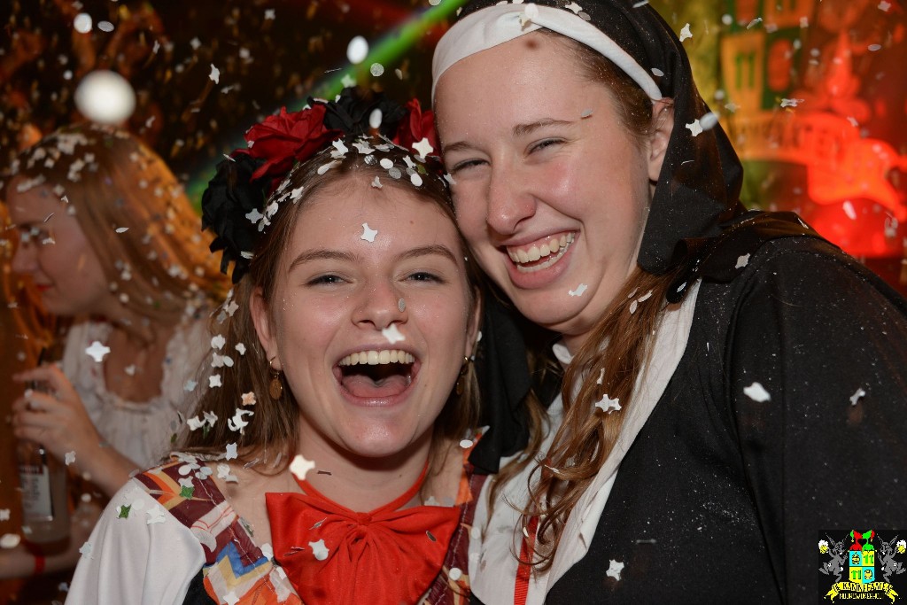 ../Images/111 confetti zondag 175.jpg